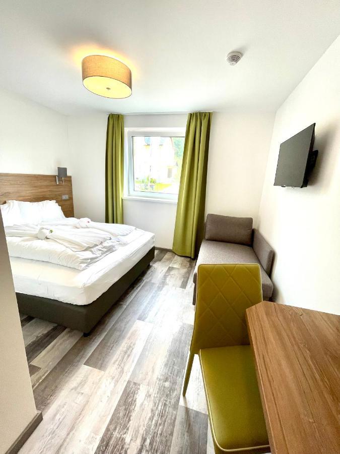 Motel Xl Lounge Traisen Bagian luar foto