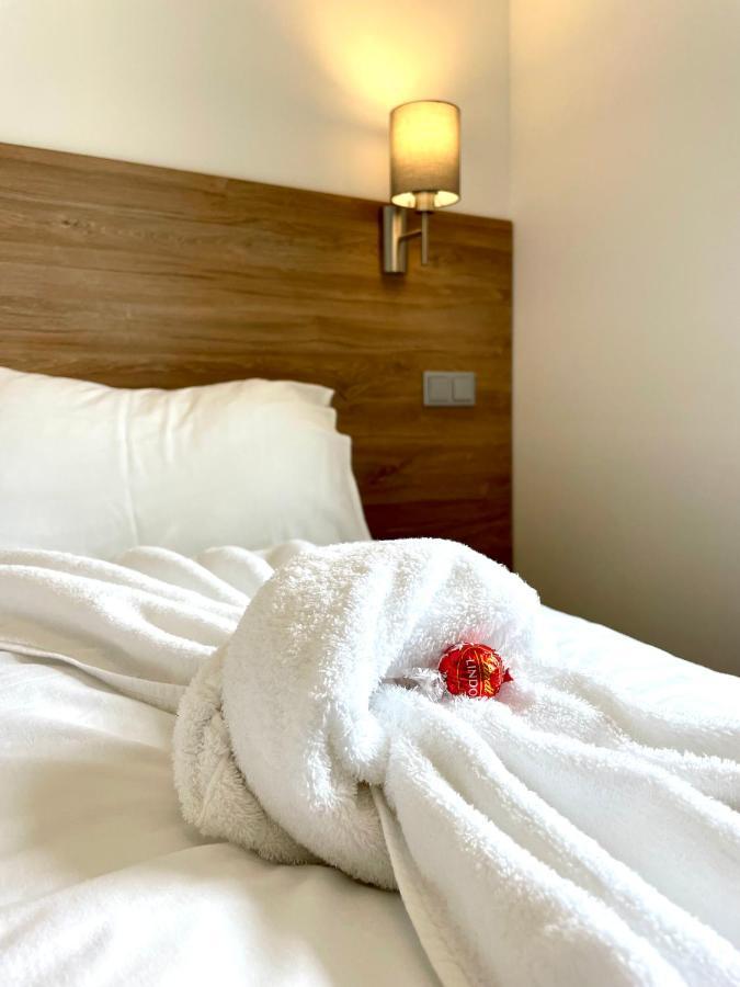 Motel Xl Lounge Traisen Bagian luar foto